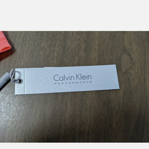 NWT Calvin Klein Performance Collection - Picture 6 of 6